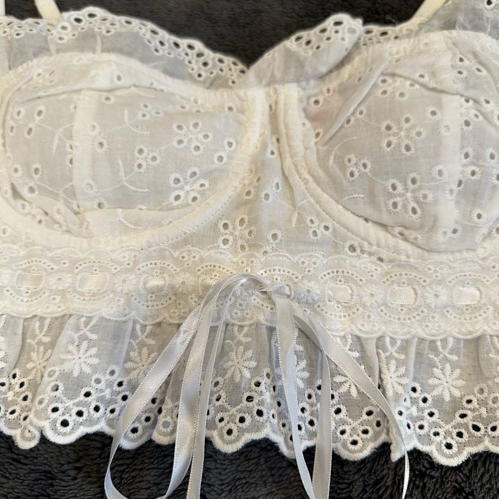 Edikted White Lace Camisole Top - Picture 2 of 4
